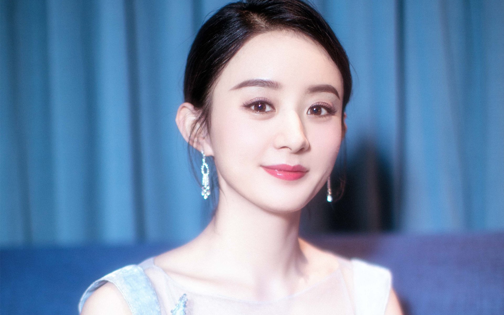 国际体操公开赛中国选手表现优异，收获多奖牌，国际体操协会官网